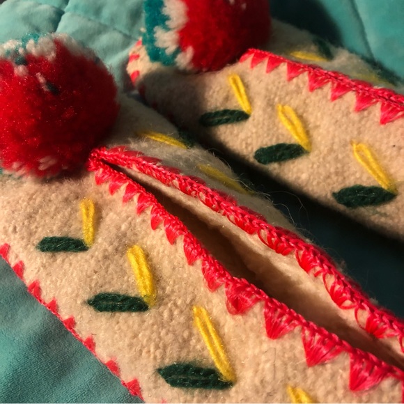 Authentic Handmade Greek Slippers from Greece, size 6 - Picture 1 of 6